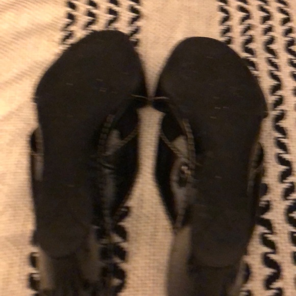 Authentic Prada sandals. - Picture 7 of 7